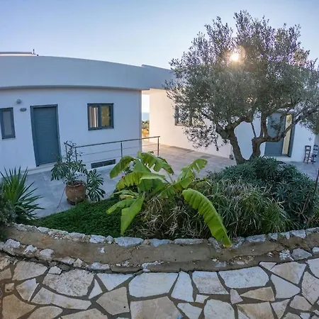 The Olive Grove 1 Apartment *